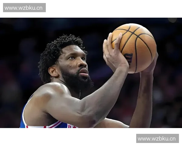 马克西29+9+6恩比德爆砍33分,双核复出拖累狄龙,76人复仇太阳